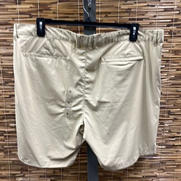 Alfani Men's Tech Shorts, Created for Macy's - Pale Khaki Size 40 - Picture 3 of 3